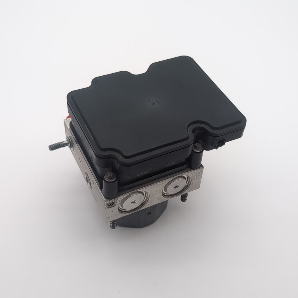 2018 Nissan Sentra ABS Anti Lock Brake Pump Control Unit OEM 476605UD0C