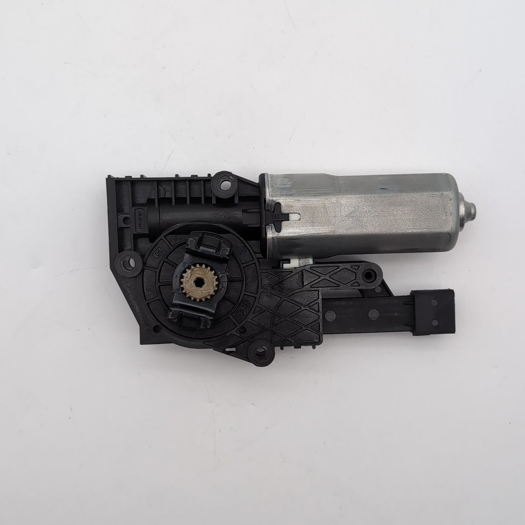 2023 2024 2025 BMW X1 U11 Panoramic Sunroof Power Sun Shade Motor OEM 9854524