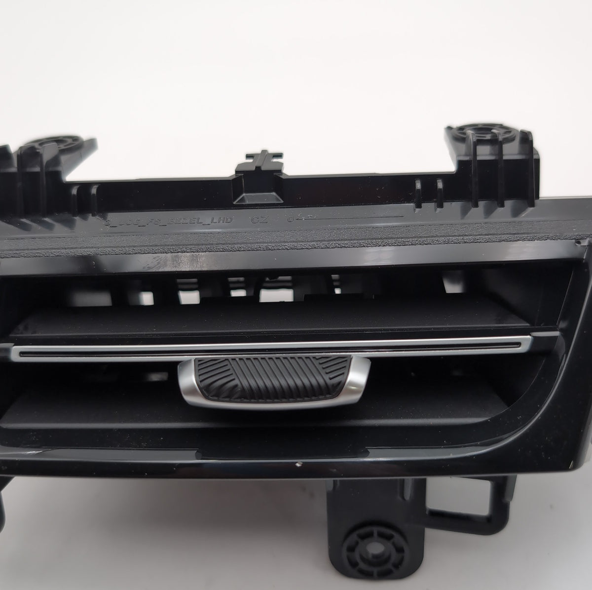 2023 2024 2025 BMW X1 X2 Driver Left Dash AC Heater Air Vent 9483382