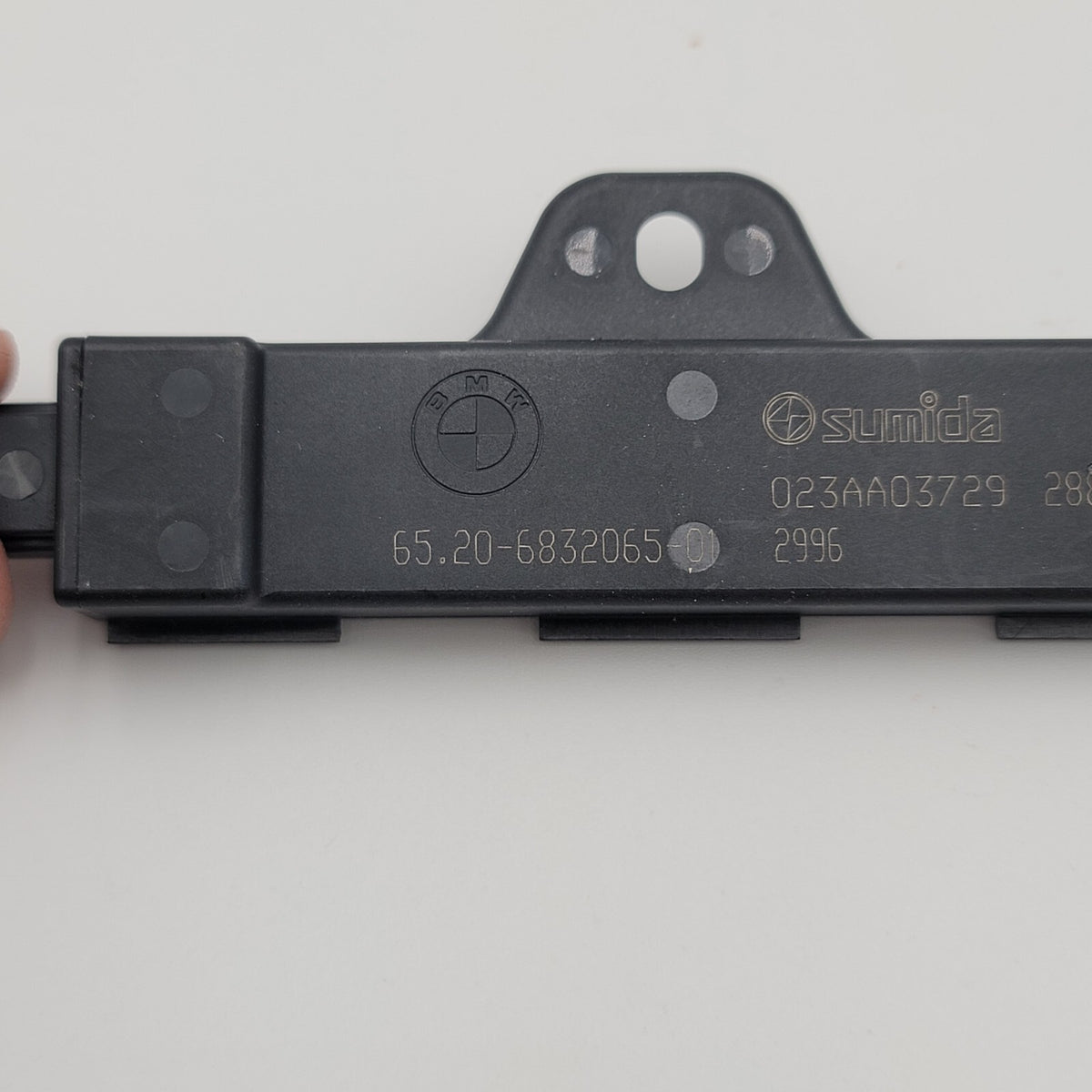 2019- 2025 BMW 330I G20 KEYLESS ENTRY ANTENNA MODULE UNIT OEM 6520 6832065