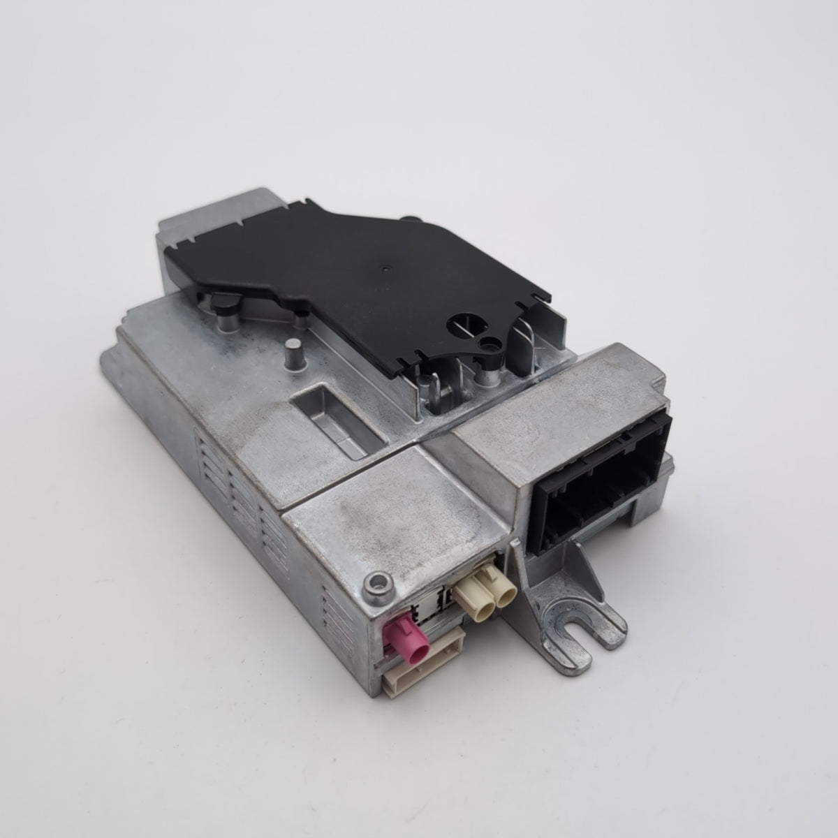 2024 - 2026 BMW G20 G60 G42 F74 X1 X2 Radio Receiver Control Module 5B44D53