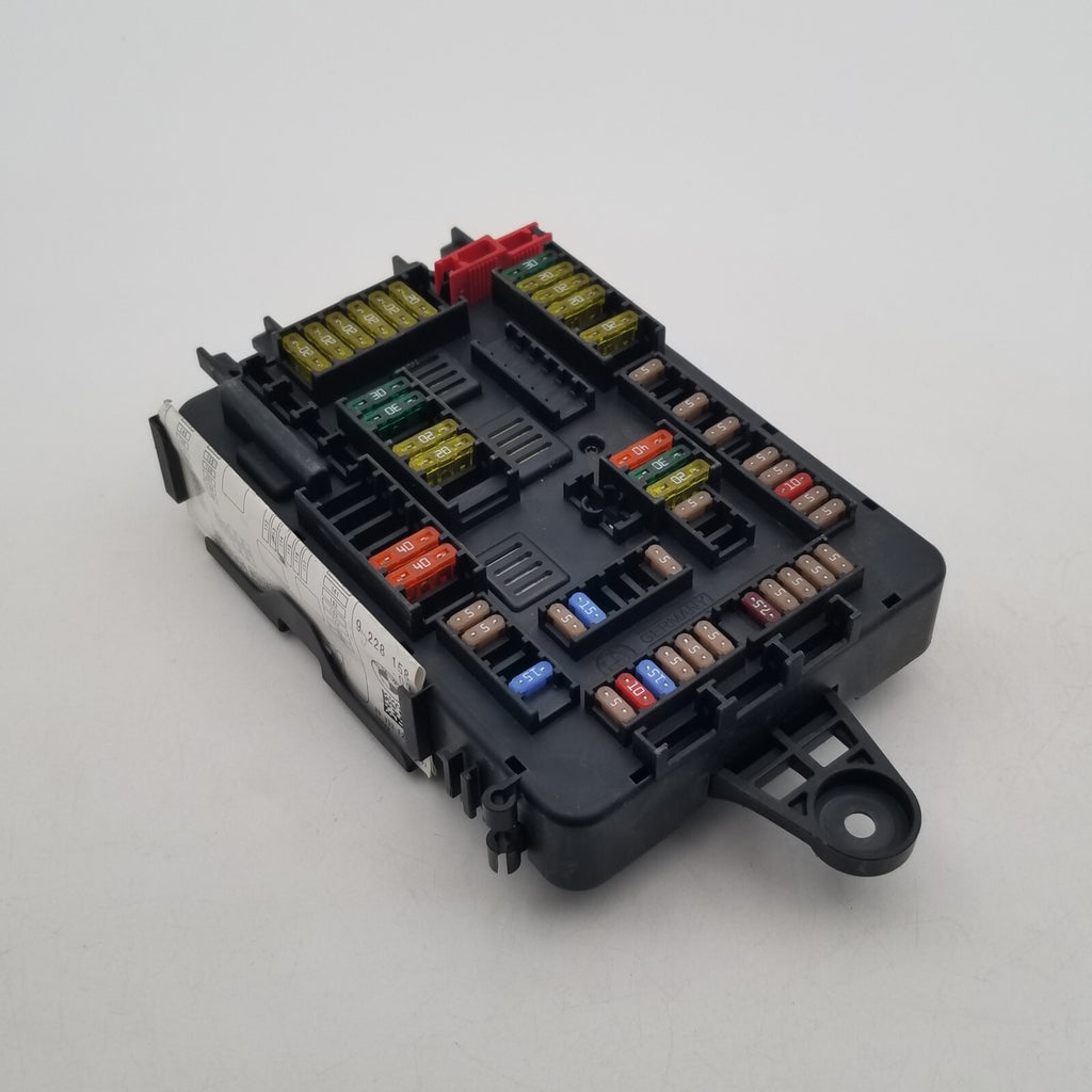 BMW 328i 320i 335i 230i 440i M2 M3 M4 X5 Rear Fuse Relay Distribution Box