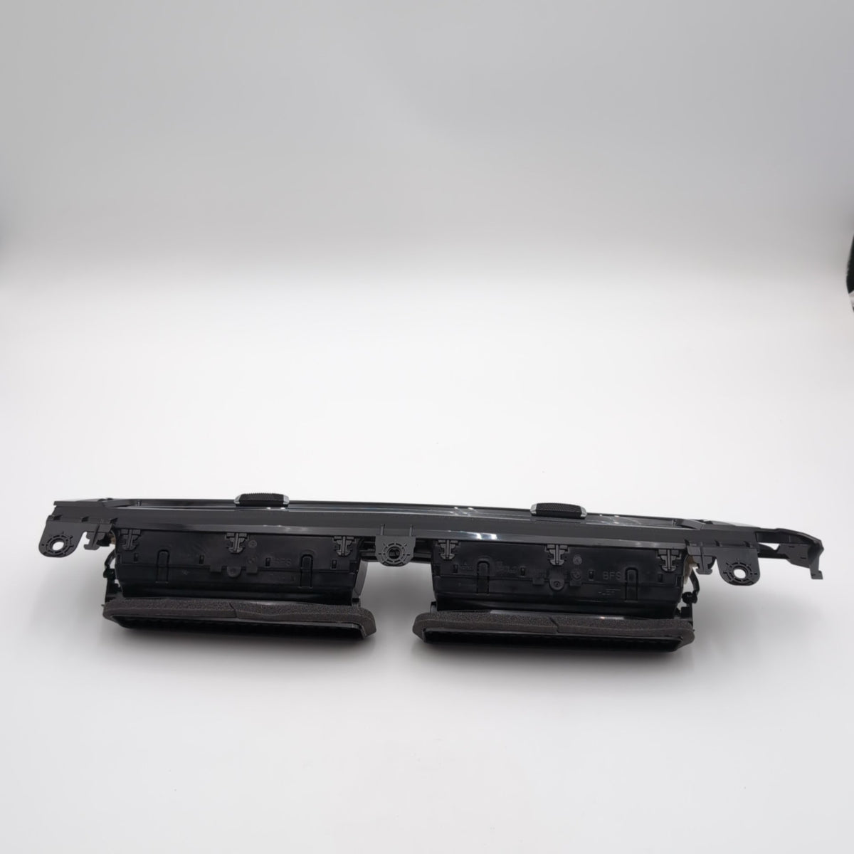 2022 2023 2024 2025 BMW X1 X2 Center Dash Passenger AC Air Vent 9483383
