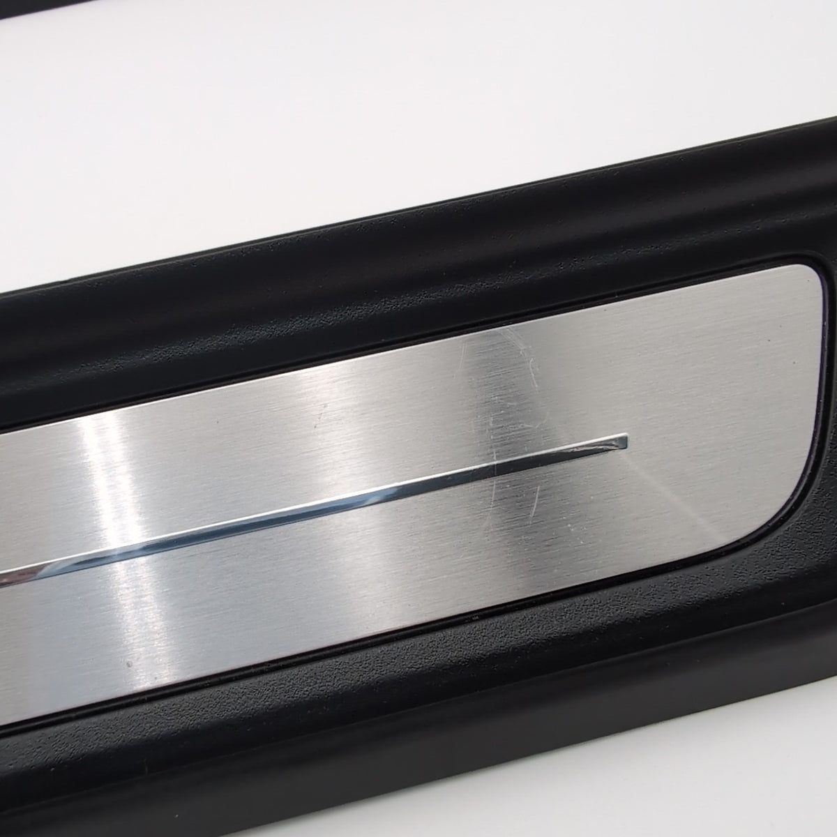 2019 - 2025 BMW G20 G21 G26 Front Left Right Door Trim Molding Sill Set 7407387