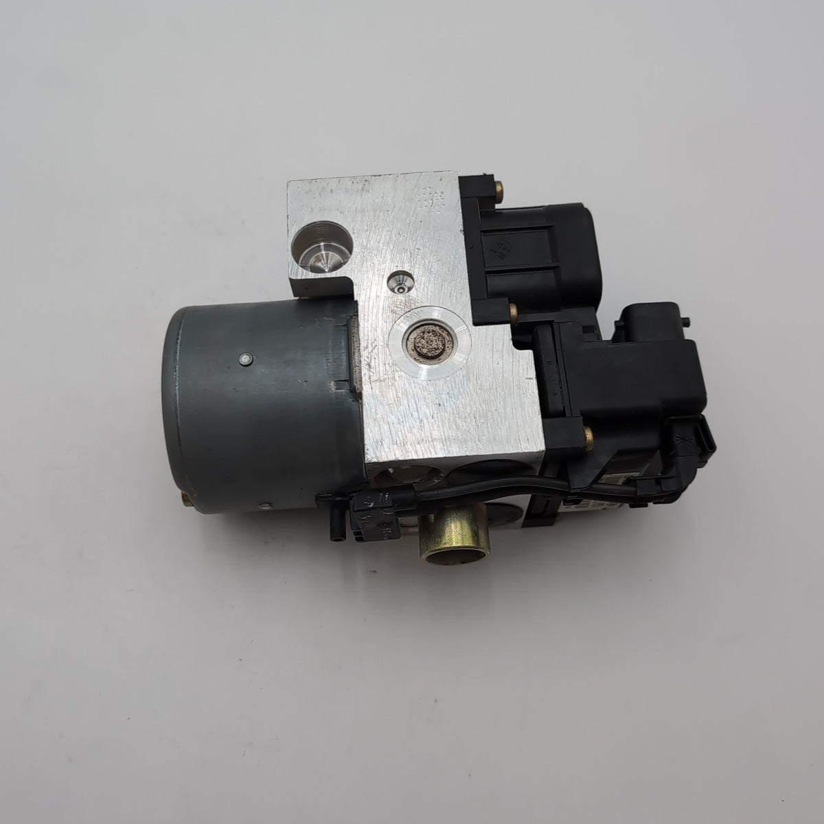 1997 1998 1999 2000 2001 Porsche Boxster ABS Anti Lock Brake Pump 99635575503
