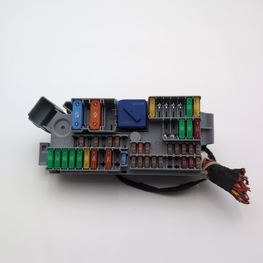 2019 - 2026 BMW X5 X6 X7 XM G20 G26 G42 G87 M3 Front Power Distribution Fuse Box