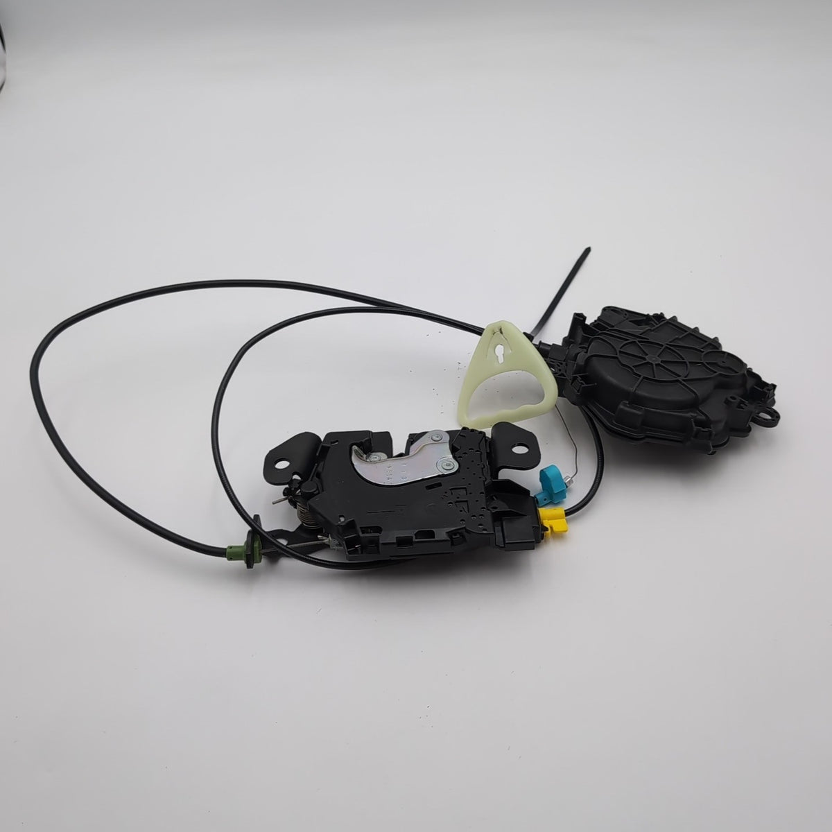 2024 BMW 740I I7 G70 TRUNK LID LATCH POWER CLOSE LOCK ACTUATOR 5A9C0D1