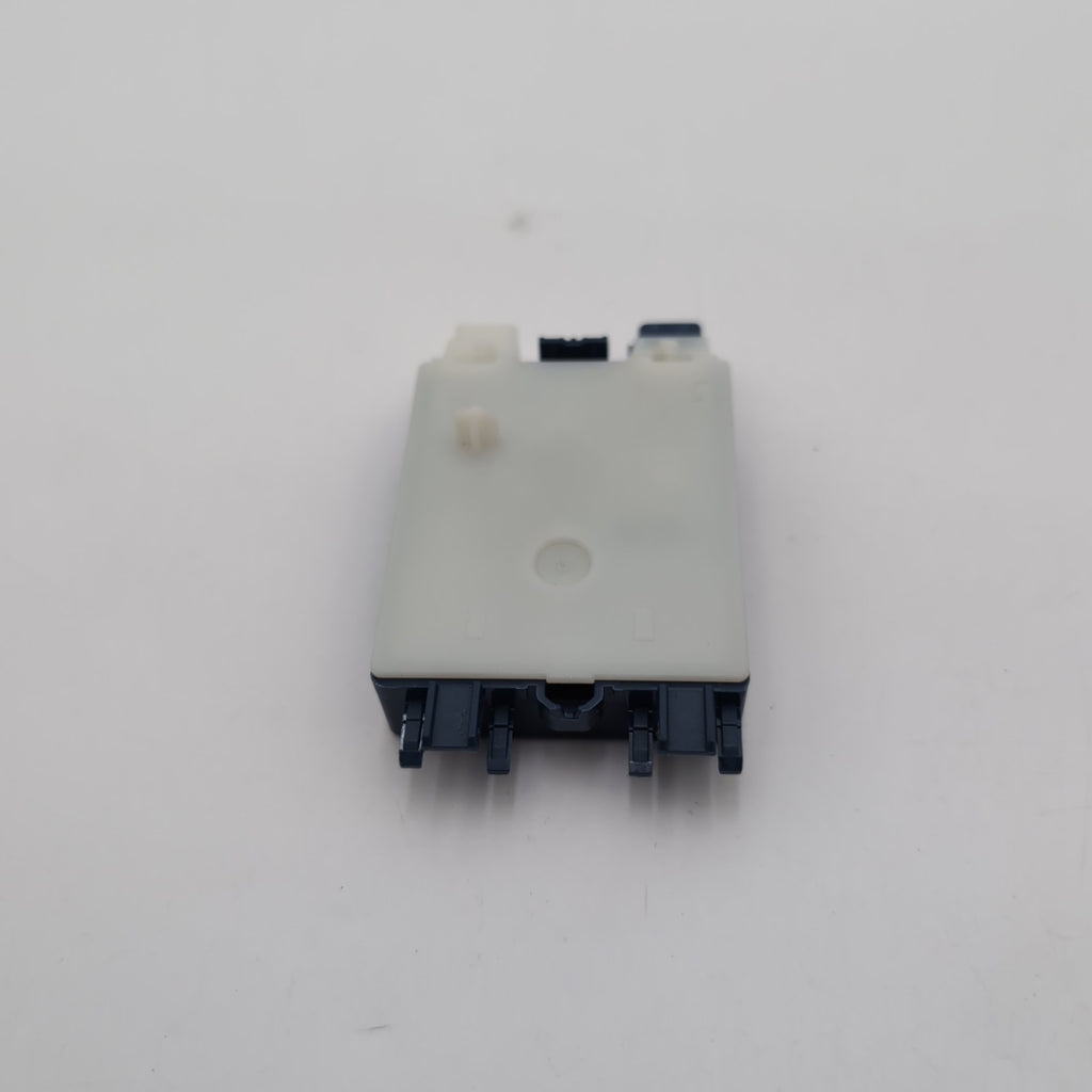 2024 - 2026 BMW 228i F74 LFS Interior LED Light Control Module 5B610A2