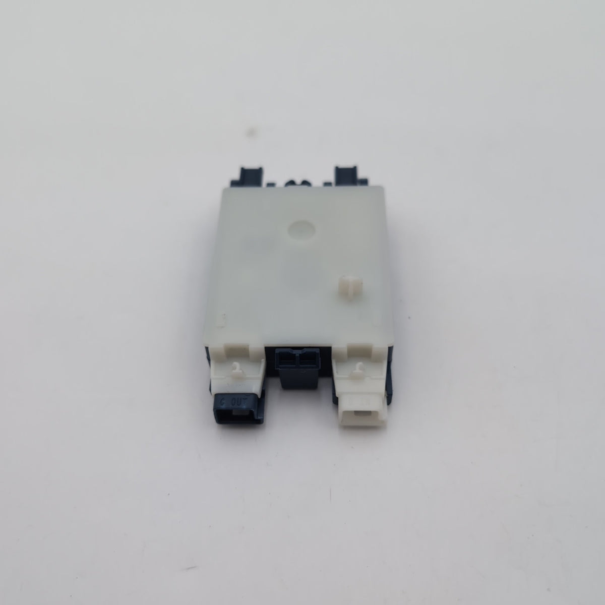 2024 - 2026 BMW 228i F74 LFS Interior LED Light Control Module 5B610A2