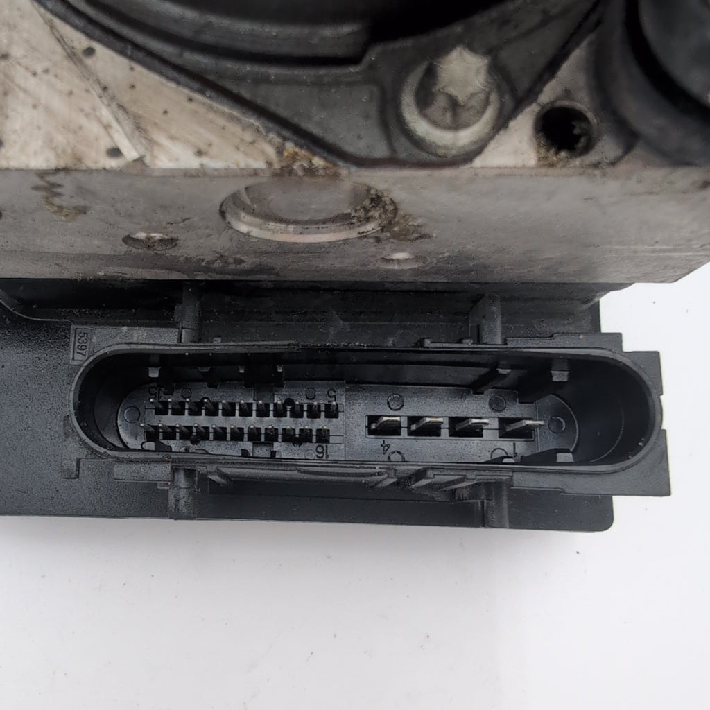 2011 2012 Nissan Altima 2.5L ABS Anti Lock Brake Pump Control Unit 47660ZX65A