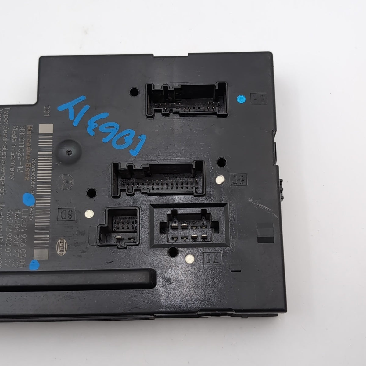 2012 2013 2014 Mercedes W204 C250 SAM Module Relay Fuse Box OEM