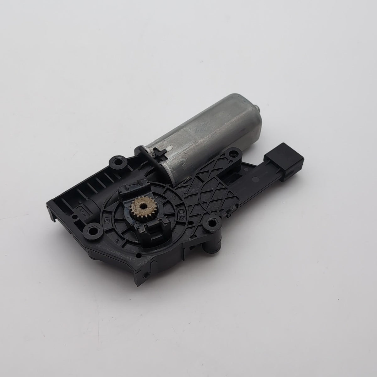 2023 2024 2025 BMW X1 U11 Panoramic Sunroof Power Sun Shade Motor OEM 9854524