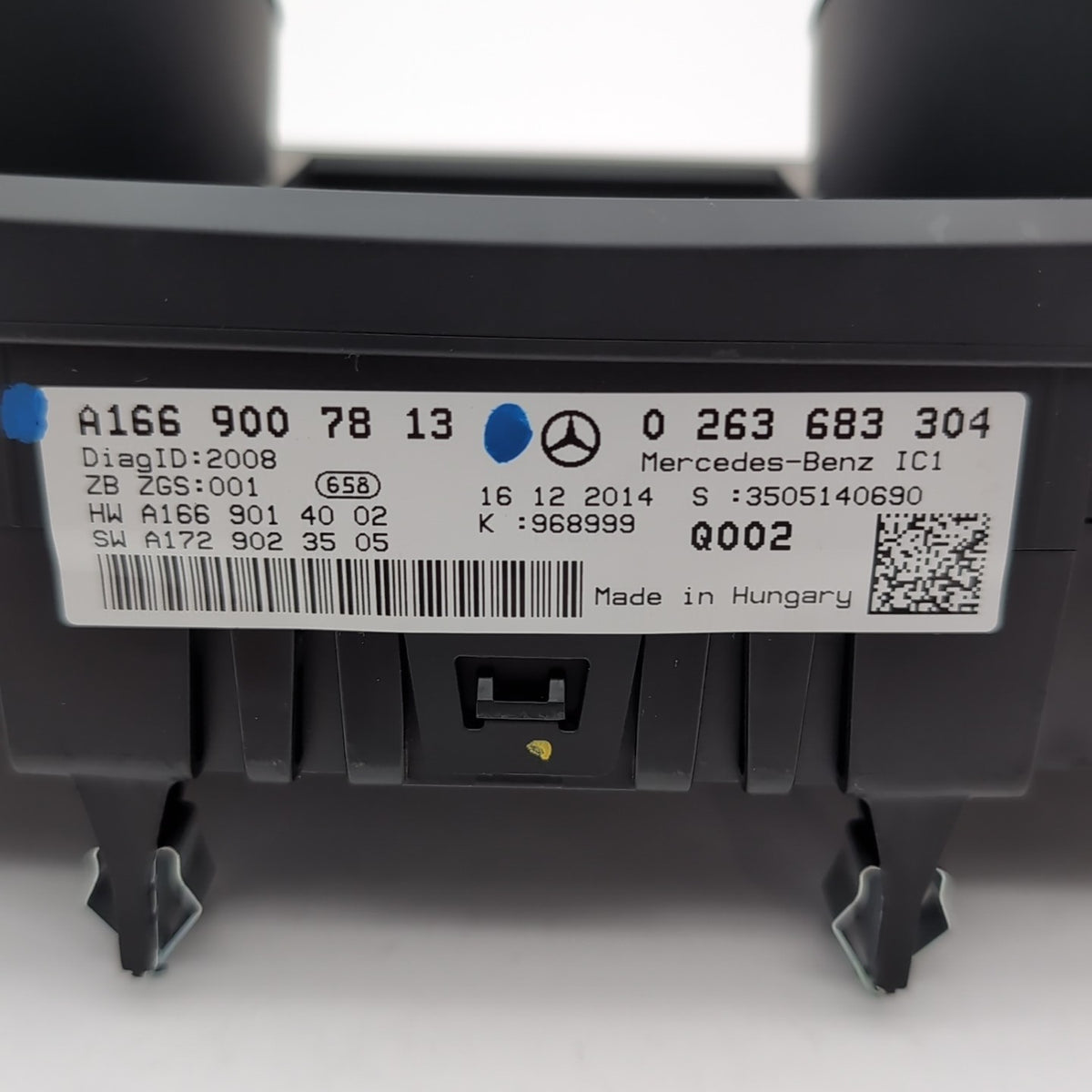 2013 - 2016 MERCEDES GL550 X166 SPEEDOMETER INSTRUMENT CLUSTER OEM A1669007813