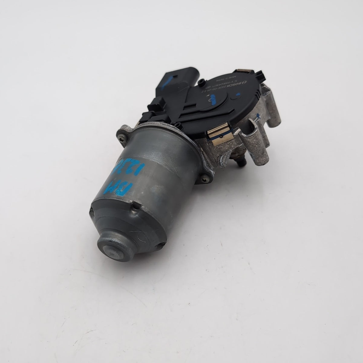 2021- 2025 BMW X1 X2 X3 M35 Front Windshield Wiper Motor OEM 0390243671