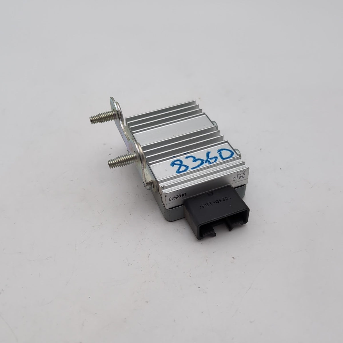 2014 2015 2016 Toyota Highlander Fuel Pump Control Module 89570-48010