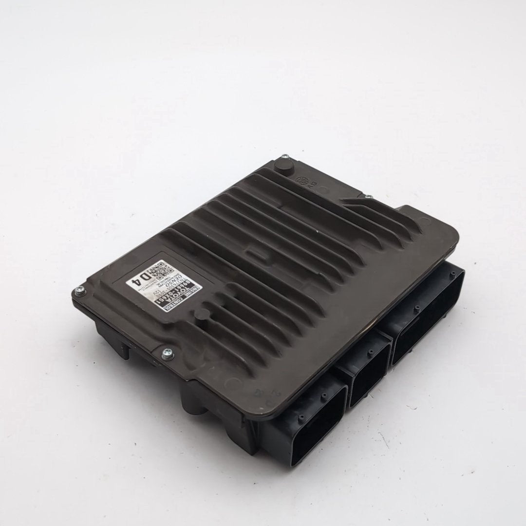 2019 2020 Toyota Camry Engine Computer Control Module ECU 89661-0X651