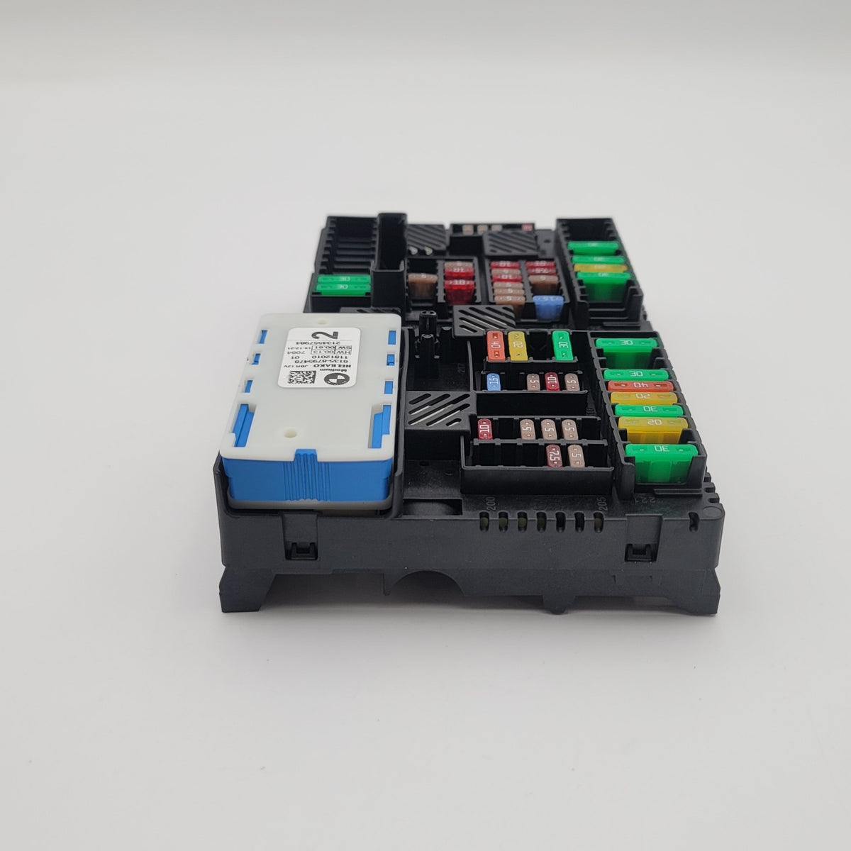 2019 - 2023 BMW M550i G30 G16 Rear Power Distribution Fuse Box 8713127