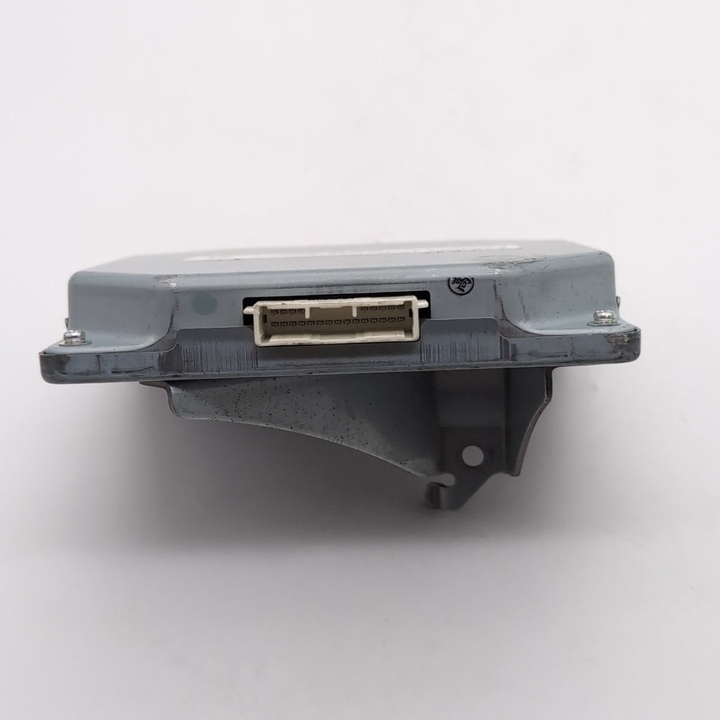 2013- 2019 Lexus GX460 Driver Monitor Computer Control Module OEM 86470-60010