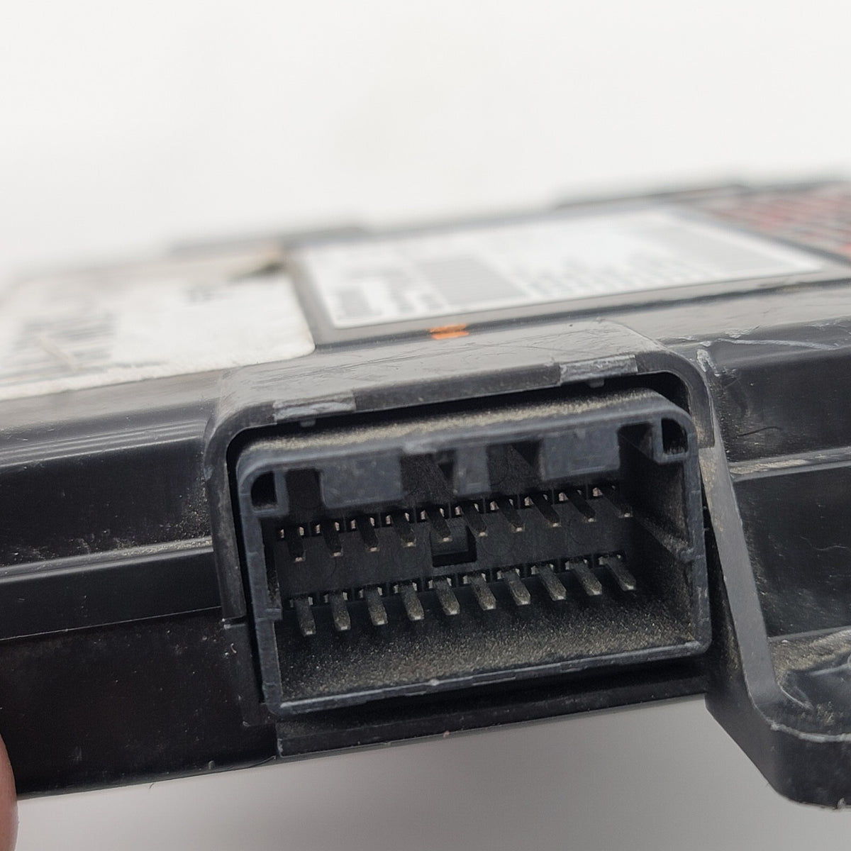2014- 2017 Dodge Durango Remote Keyless Entry Control Module OEM P68240157AB