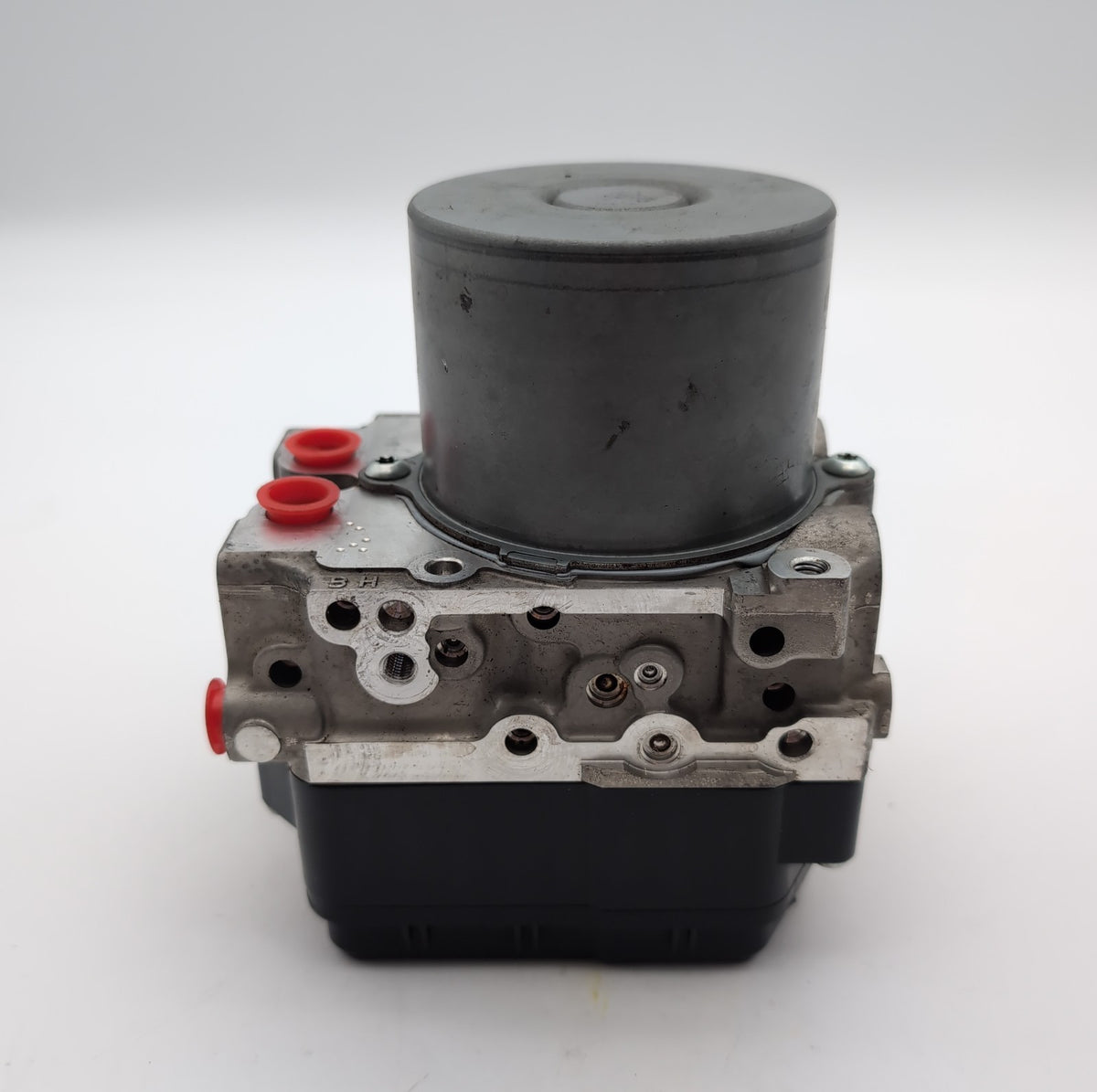 2014 2015 Infiniti Q50 3.7L AWD ABS Anti Lock Brake Pump Unit 476604GE0D