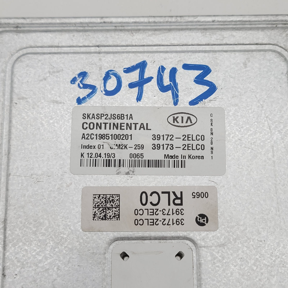 2020 2021 Kia Soul Engine Computer Control Module ECU 39172-2ELC0