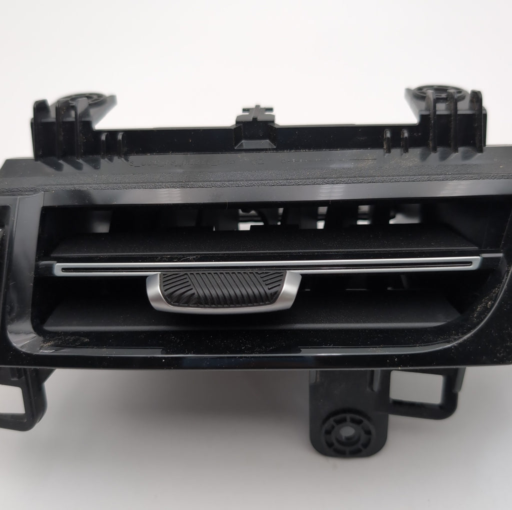2023 2024 2025 BMW X1 X2 Driver Left Dash AC Heater Air Vent 9483382