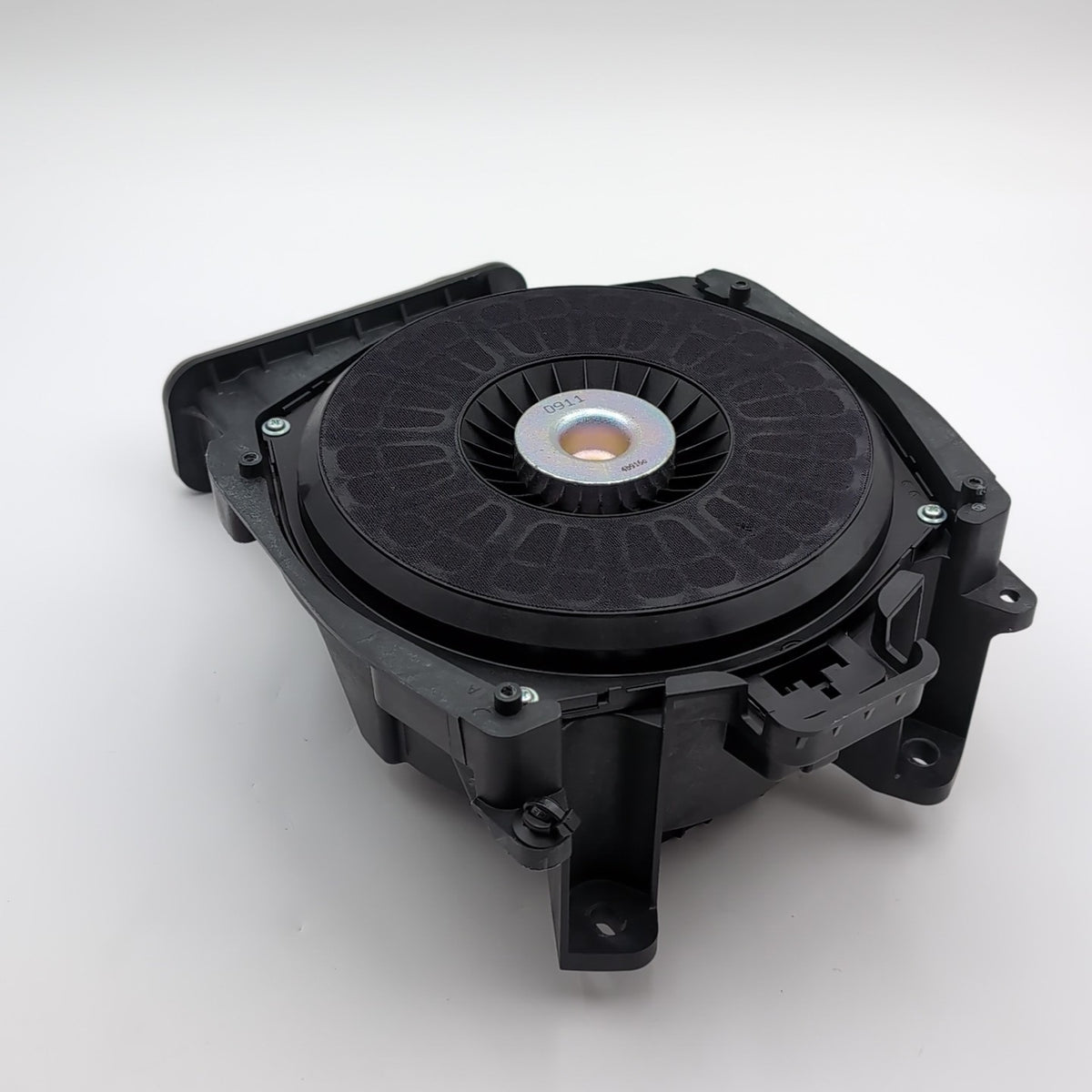 2025 BMW X3 Rear Central Speaker Woofer OEM 5B5B1B2