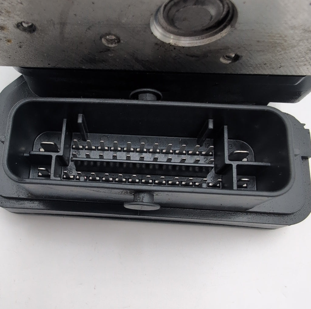 2018 Nissan Rogue 2.5L ABS Anti Lock Brake Pump Control Unit OEM 476607FW4A