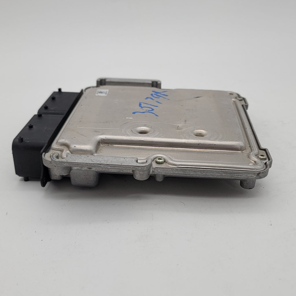 2018 HYUNDAI TUCSON 2.0L ENGINE COMPUTER CONTROL UNIT ECU ECM OEM 39133-2ETAS