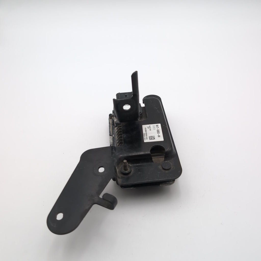 2011 - 2014 Lincoln MKX Cruise Control Distance Radar Sensor BA1T-9G768-AK