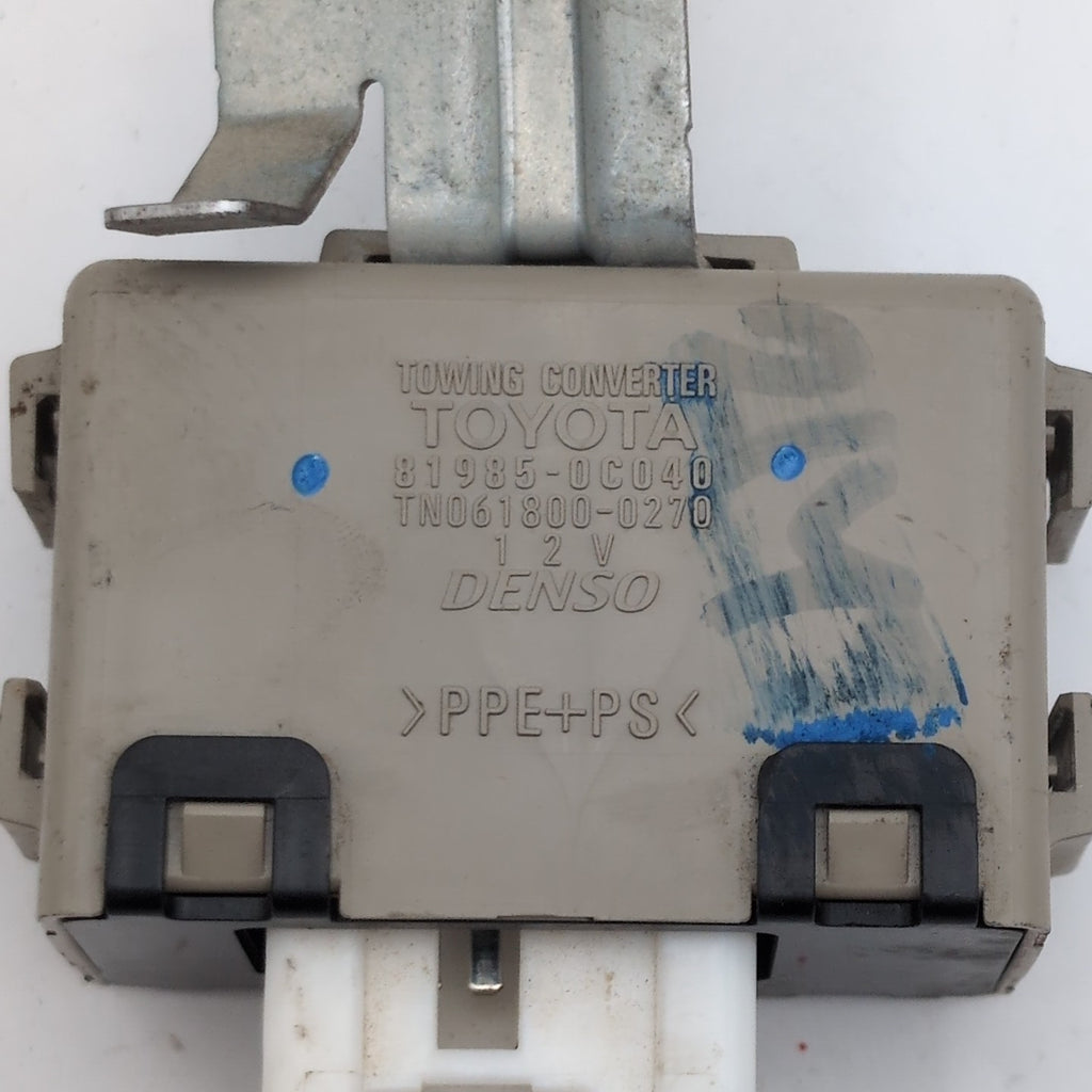 2005 2006 2007 Toyota Sequoia Towing Converter Relay Control Module 81985-0C040
