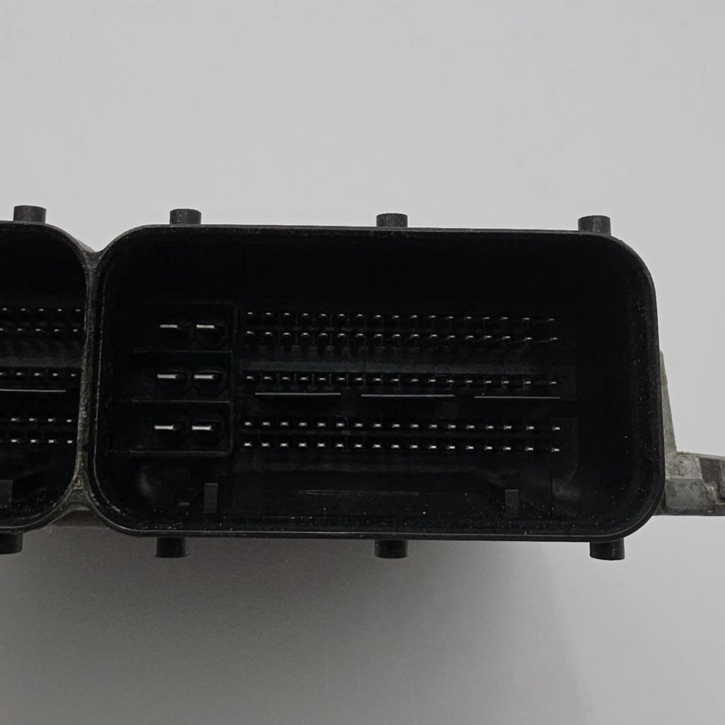 2014 2015 2016 2017 Volkswagen Passat Engine Computer Control Module 06K907425C