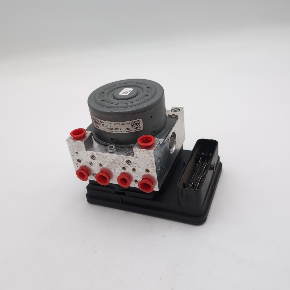 2016 2017 2018 2019 BMW X1 F48 ABS Anti Lock Brake Pump Control Unit 6877109