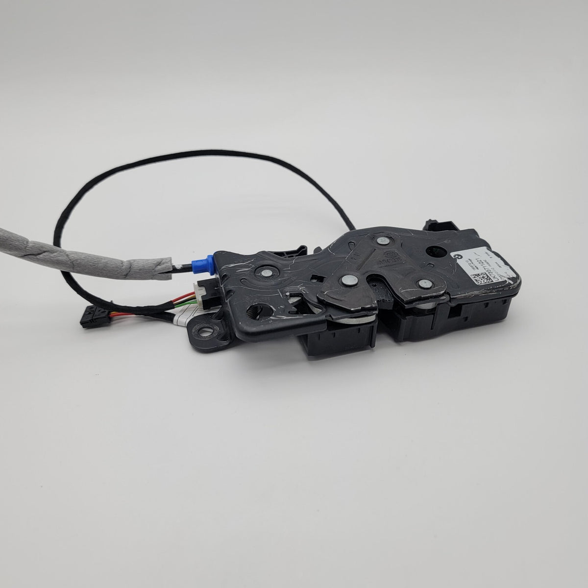 2018- 2024 BMW X4M X4 F98 G02 Rear Trunk Latch Lock Actuator Motor Assembly OEM