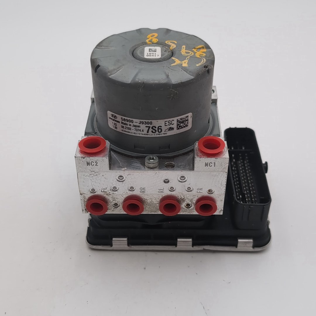 2022 2023 Hyundai Kona 2.0L ABS Anti Lock Brake Pump Control Unit 58900-J9300
