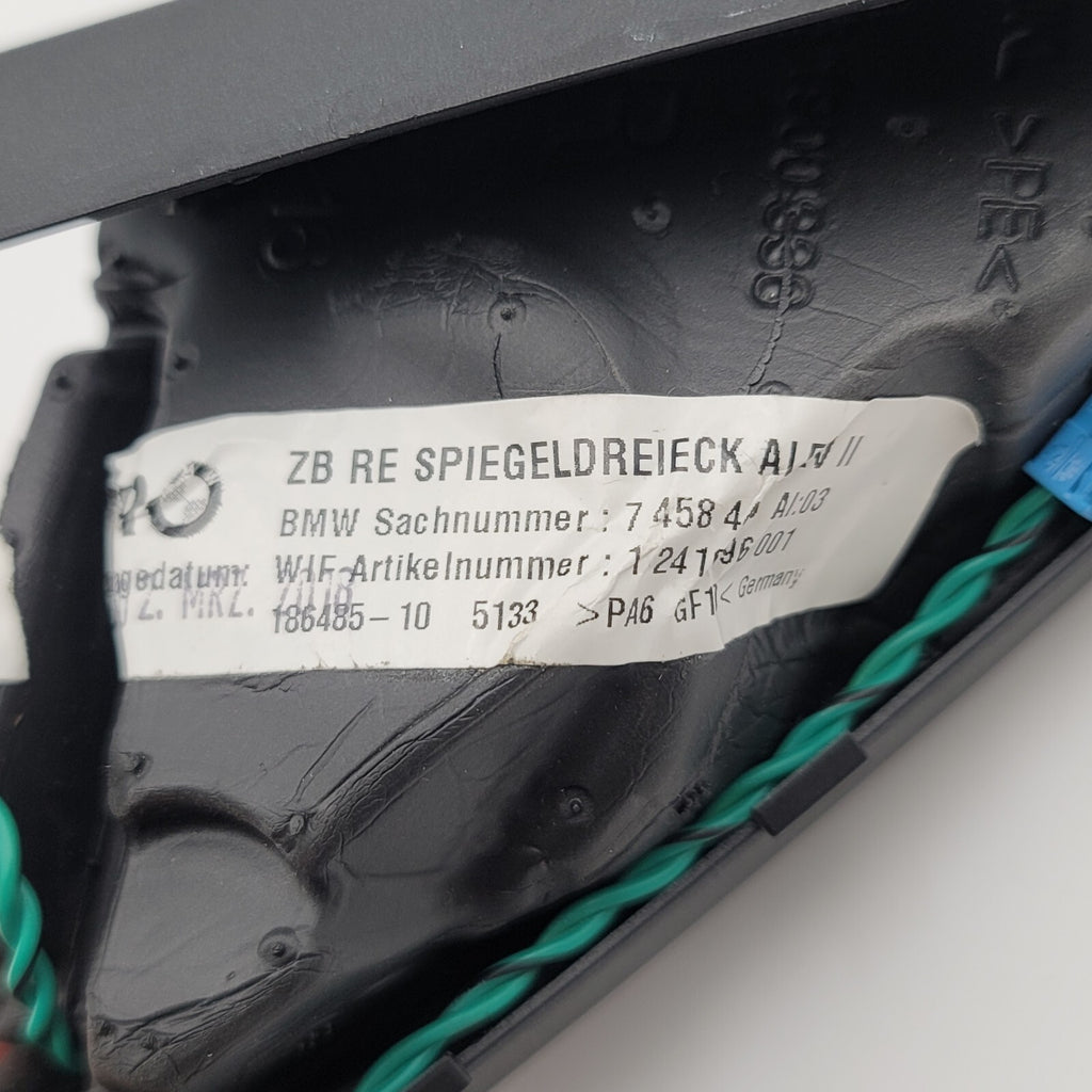 2014- 2018 BMW 7 Series G11 G12 Front Right Door Corner Speaker Cover 7458446
