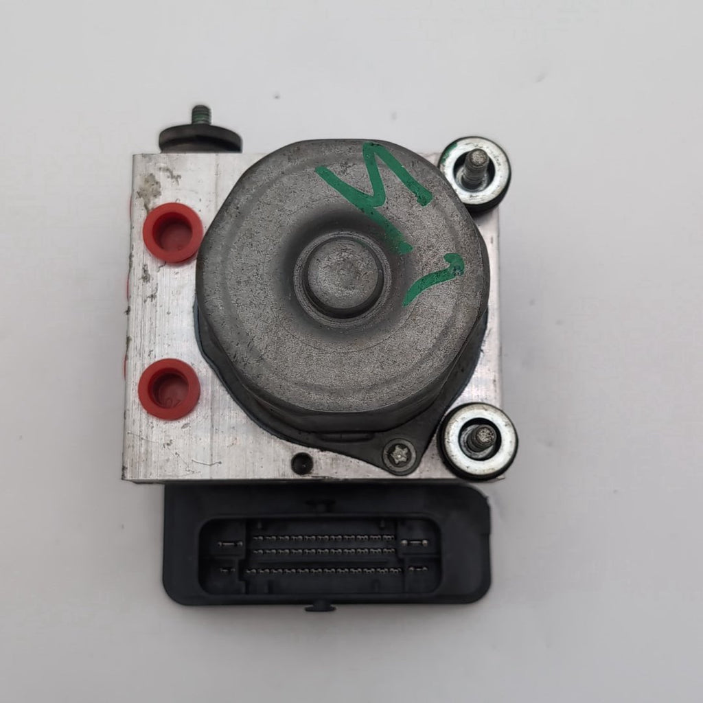 2015 Nissan Altima 2.5L ABS Anti Lock Brake Pump 476609HM0A