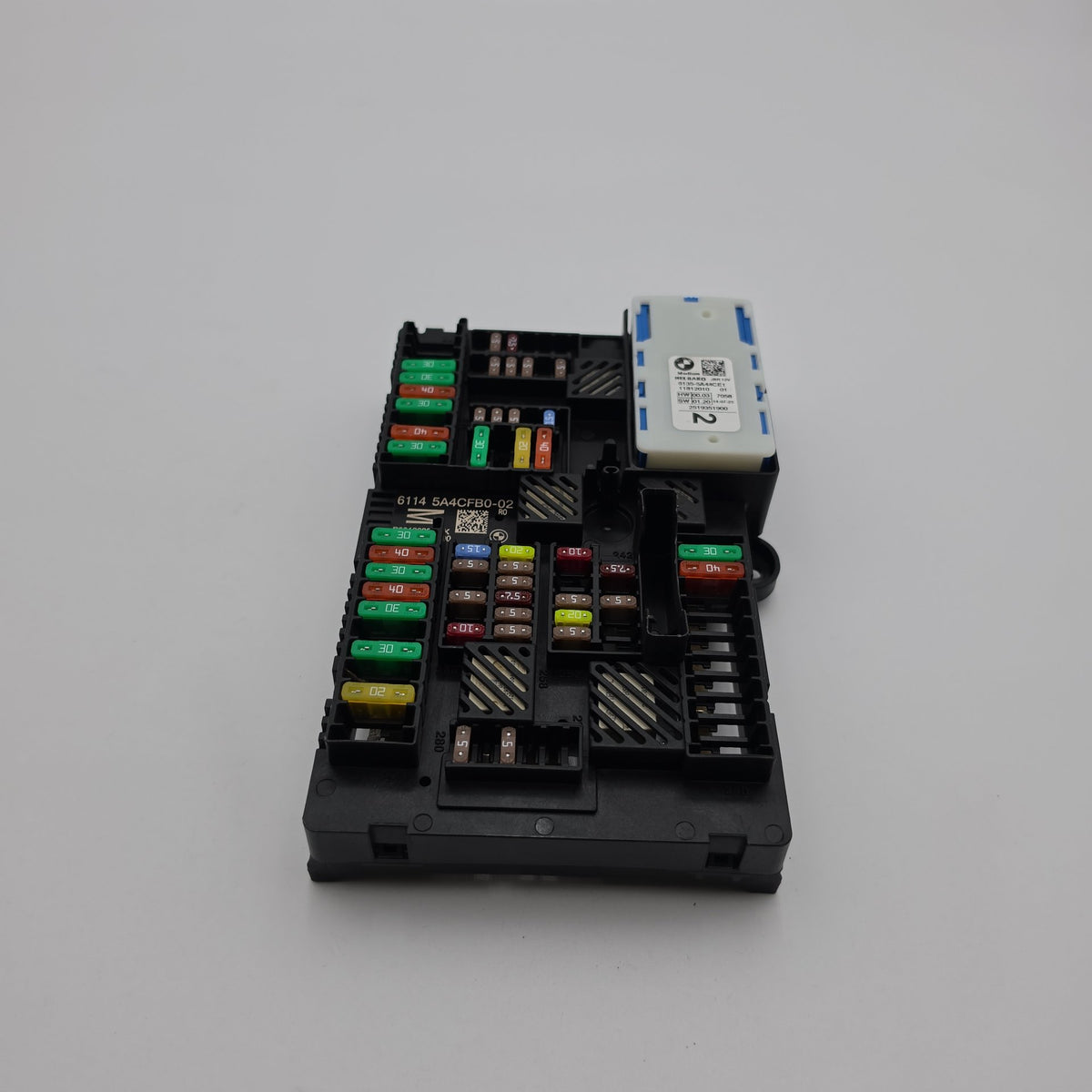 2022 - 2026 BMW 330i G20 G42 Rear Power Distribution Fuse Box 5A4CFB0
