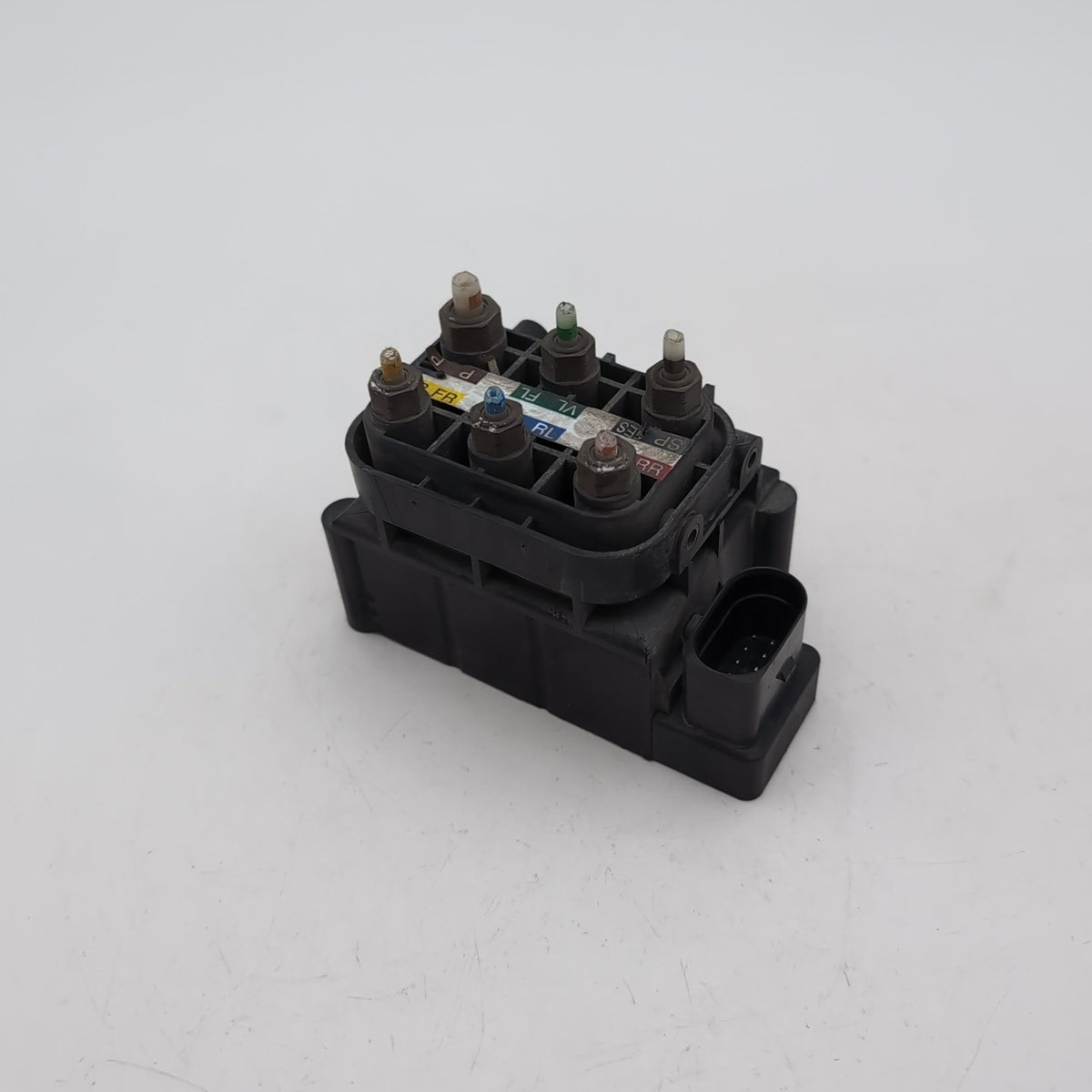 2007- 2009 MERCEDES BENZ W221 S550 AIRMATIC AIR SHOCK SUSPENSION VALVE BLOCK