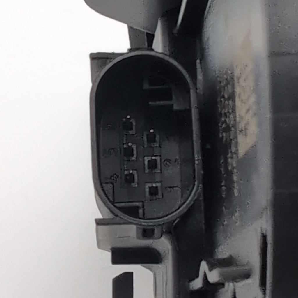 2016 - 2020 BMW 740i 750i G11 G12 Gas Accelerator Pedal 6859999
