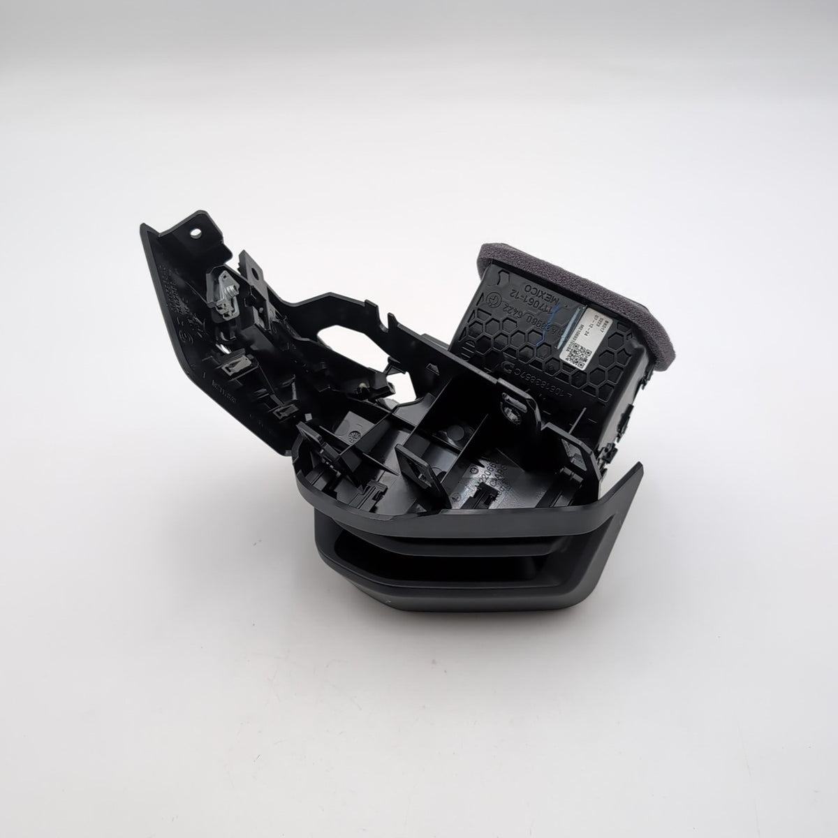 2024 2025 2026 BMW X3 G45 Front Right Outer Dash AC Air Vent 5A38980
