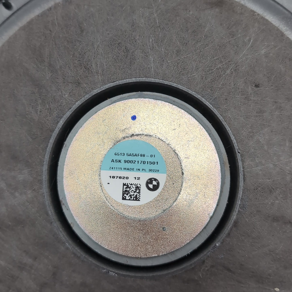2024 2025 2026 BMW 530i 540i G60 Right Subwoofer Speaker 5A5AF88
