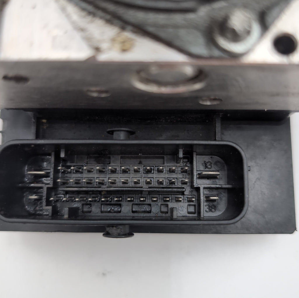 2010- 2014 Mercedes W207 E350 3.5L ABS Anti Lock Brake Pump Unit A2184310912