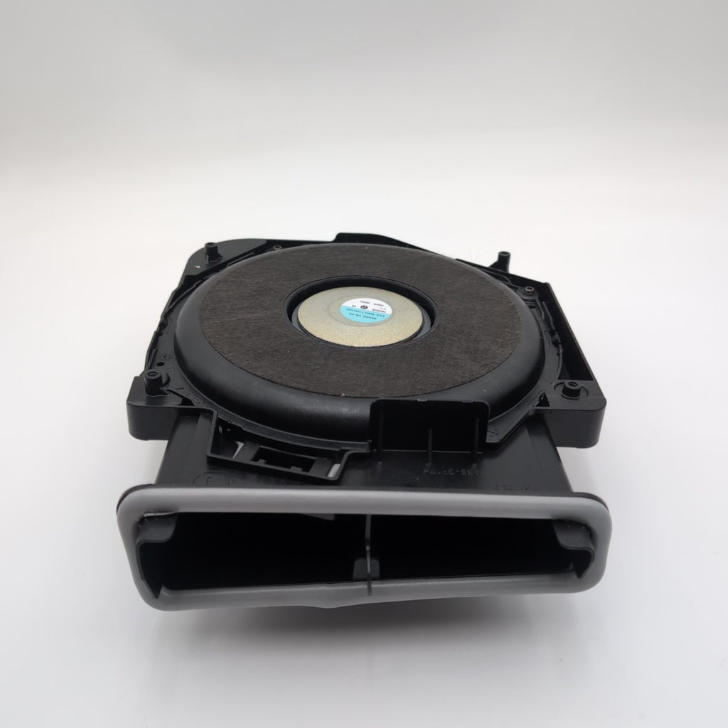 2024 2025 2026 BMW 228i F70 F74 Left Central Bass Subwoofer Speaker 5A64007
