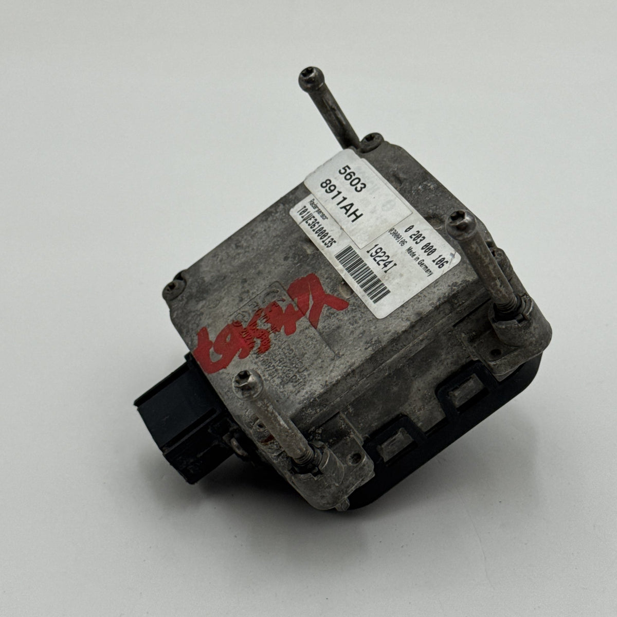 2011 2012 2013 Dodge Durango Cruise Distance Radar Sensor 56038911AH