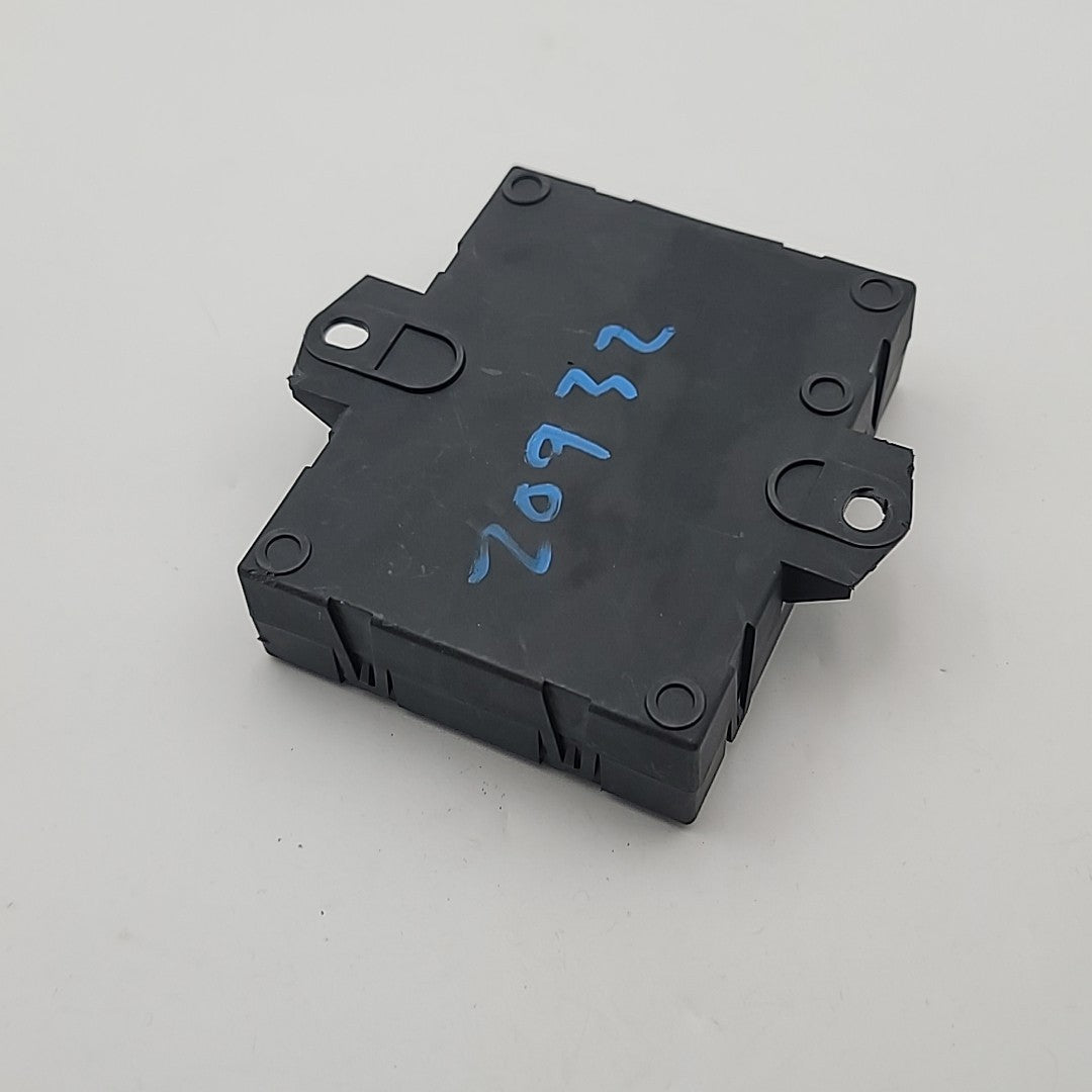 2018 2019 2020 LAND ROVER VELAR POWER LIFTGATE CONTROL MODULE UNIT J8A214B673BA