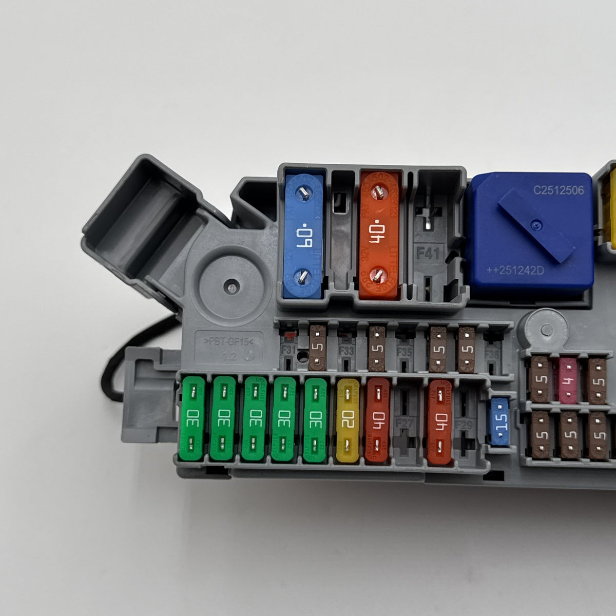 2019 - 2026 BMW X5 X6 X7 XM G20 G26 G42 G87 M3 Front Power Distribution Fuse Box