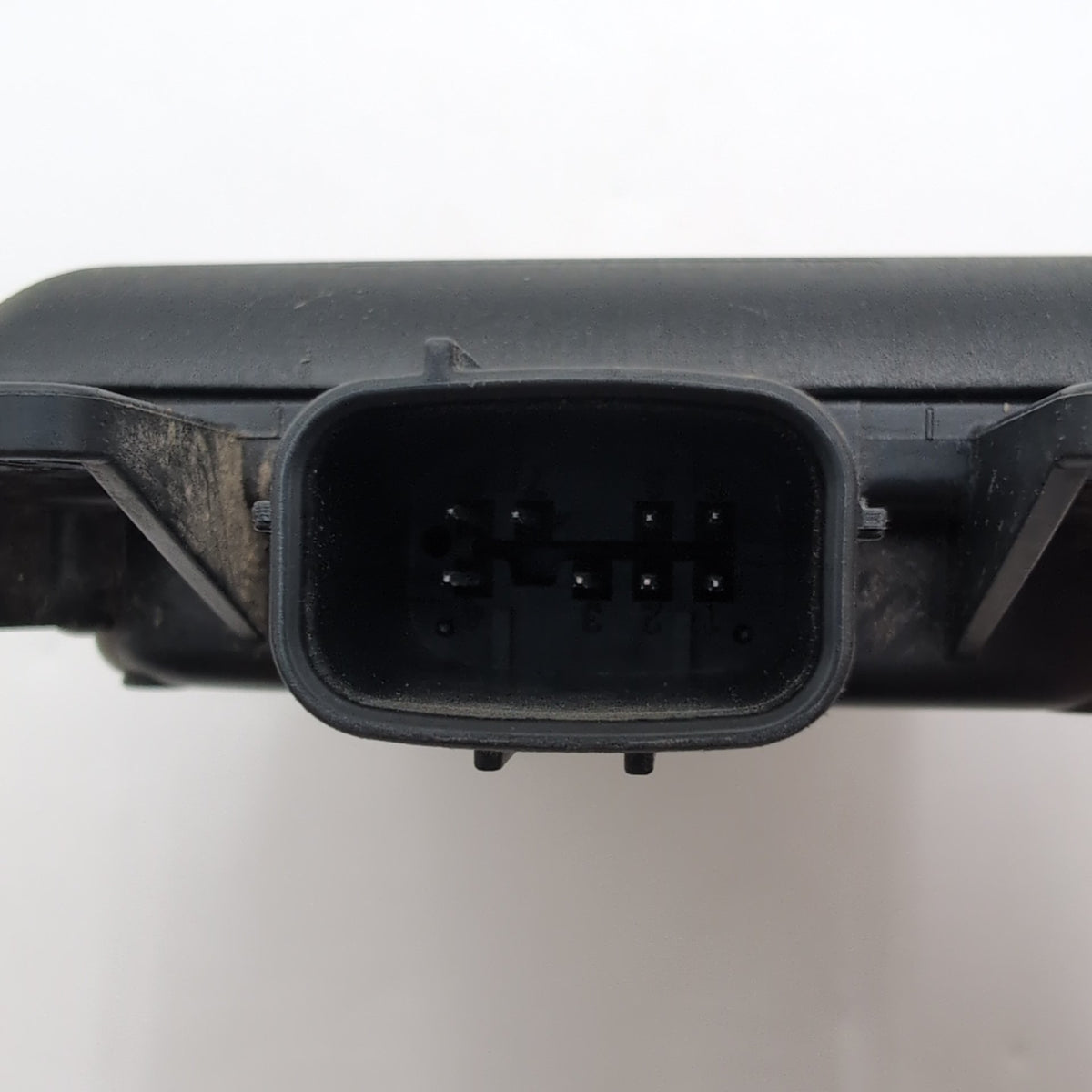 2019 2020 2021 Hyundai Kona SLAVE RH Right Blind Spot Radar Sensor 95820-J9000