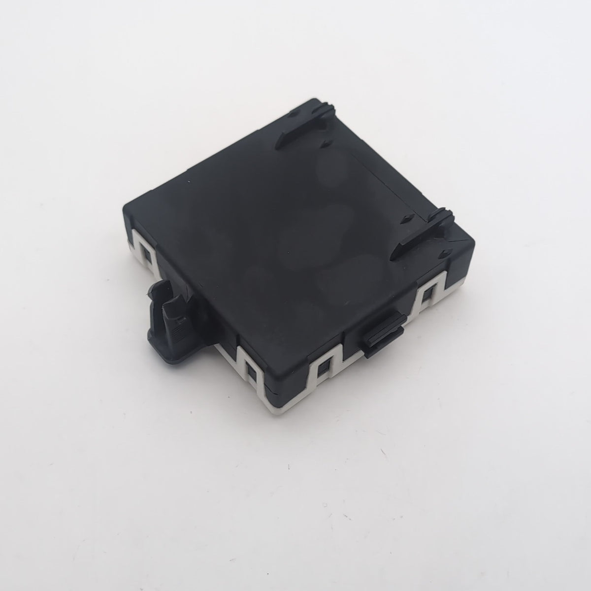 2016- 2023 Mercedes C GLC Class W205 X253 Front Left Door Control Module