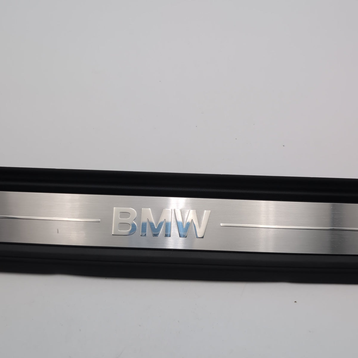 2019 - 2025 BMW G20 G21 G26 Front Left Right Door Trim Molding Sill Set 7407387